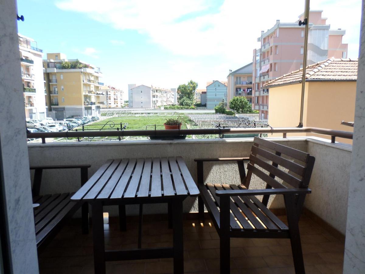 La Casa Di Flavio Casa Vacanze Albenga Exteriér fotografie